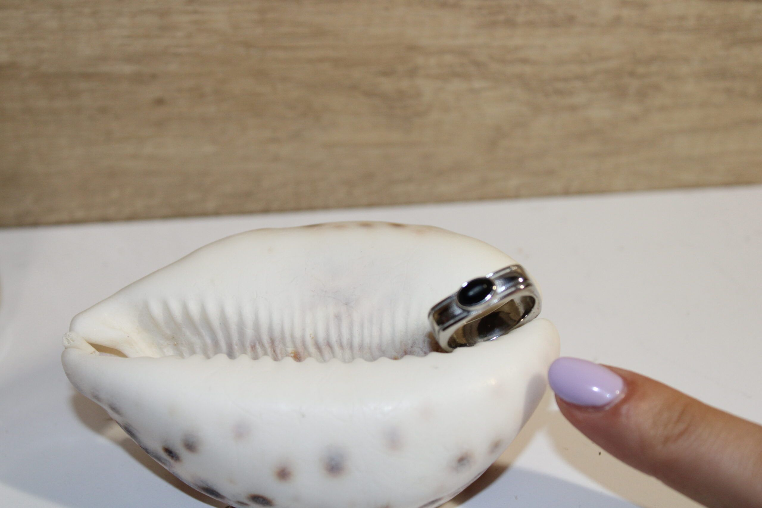 Anillo de Acero Plata con Perla Negra - Imagen 6