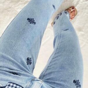 Pantalón Vaquero Recto con Bordados – Denim Mujer Fit Favorecedor | Tipi Shop