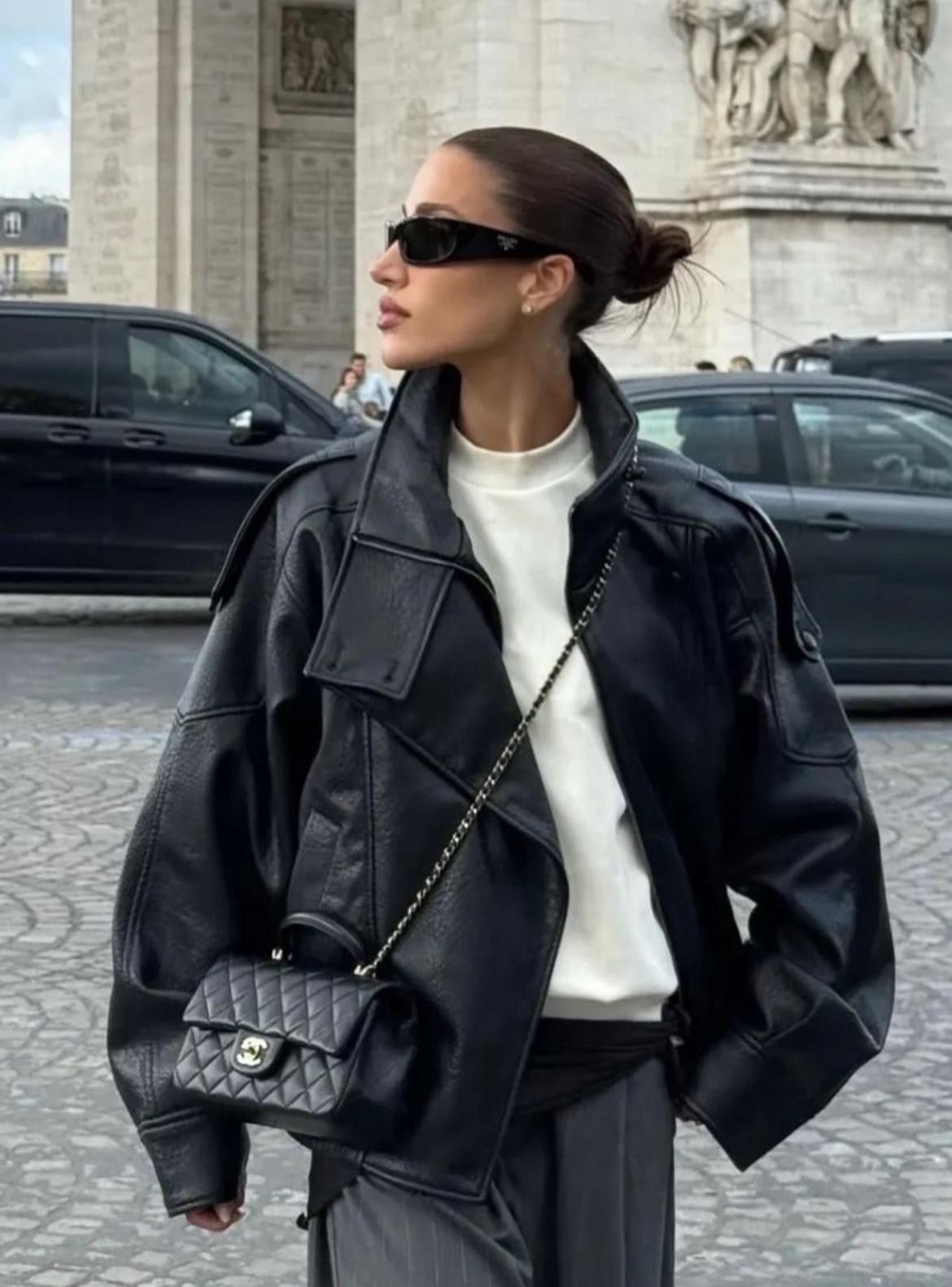 Chaqueta Oversize de Piel Artificial Talla S con Mucho Carácter | Tipishop